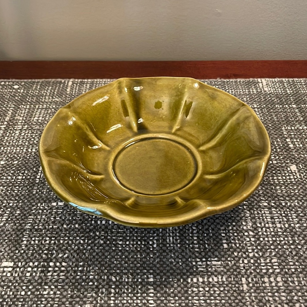 Vintage McCoy Green Bowl With Scalloped Edge